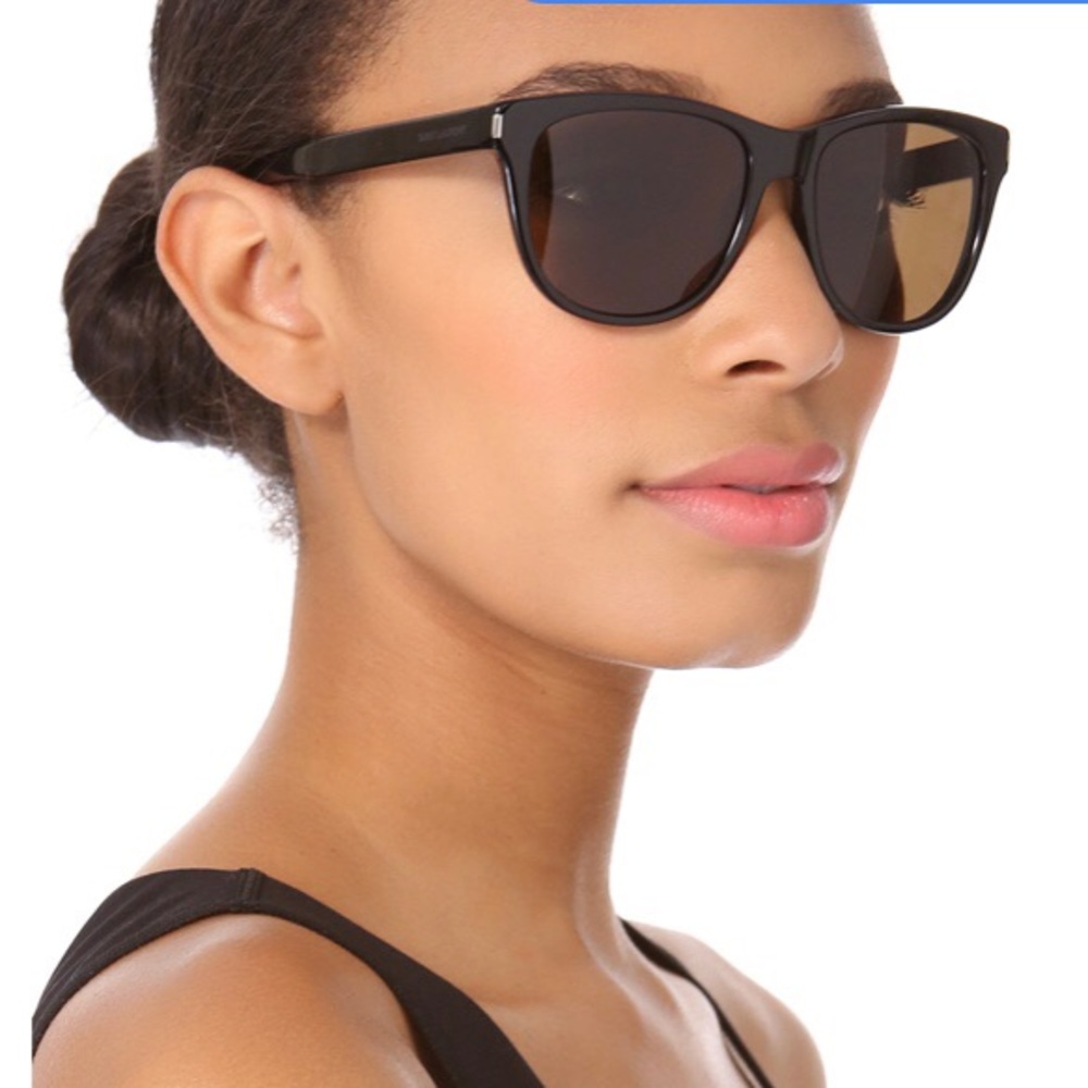 Saint Laurent, Black oversized sunglasses